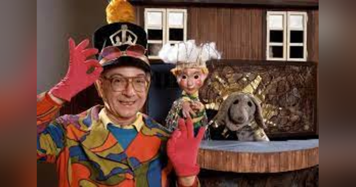 Remembering "Mr. Dressup" Ernie Coombs with Cathie LeFort Remembering "Mr. Dressup" Ernie Coombs with Cathie LeFort