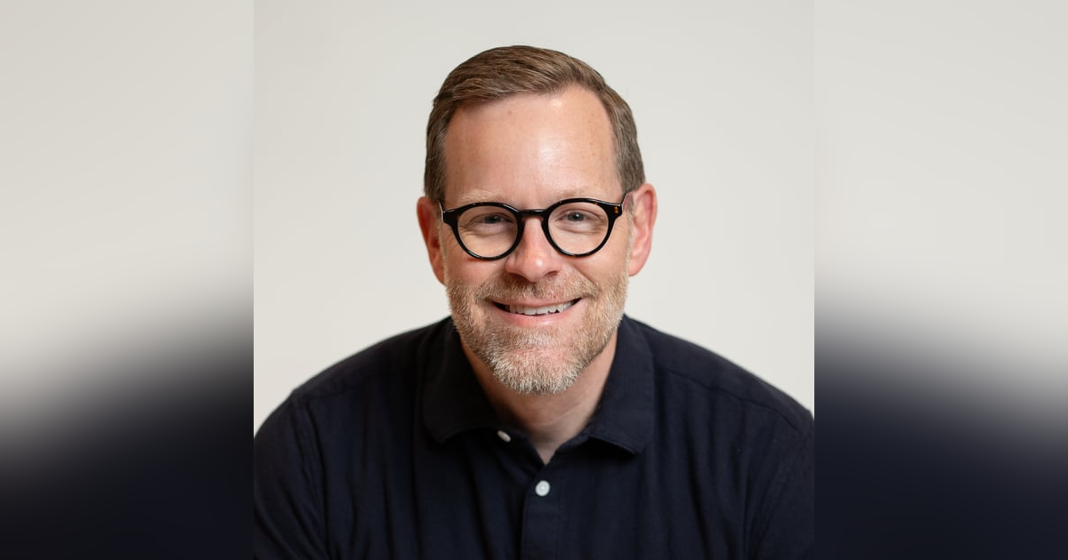 The Art of Asking Bettter Questions: J.R. Briggs Interview #230 The Art of Asking Bettter Questions: J.R. Briggs Interview #230