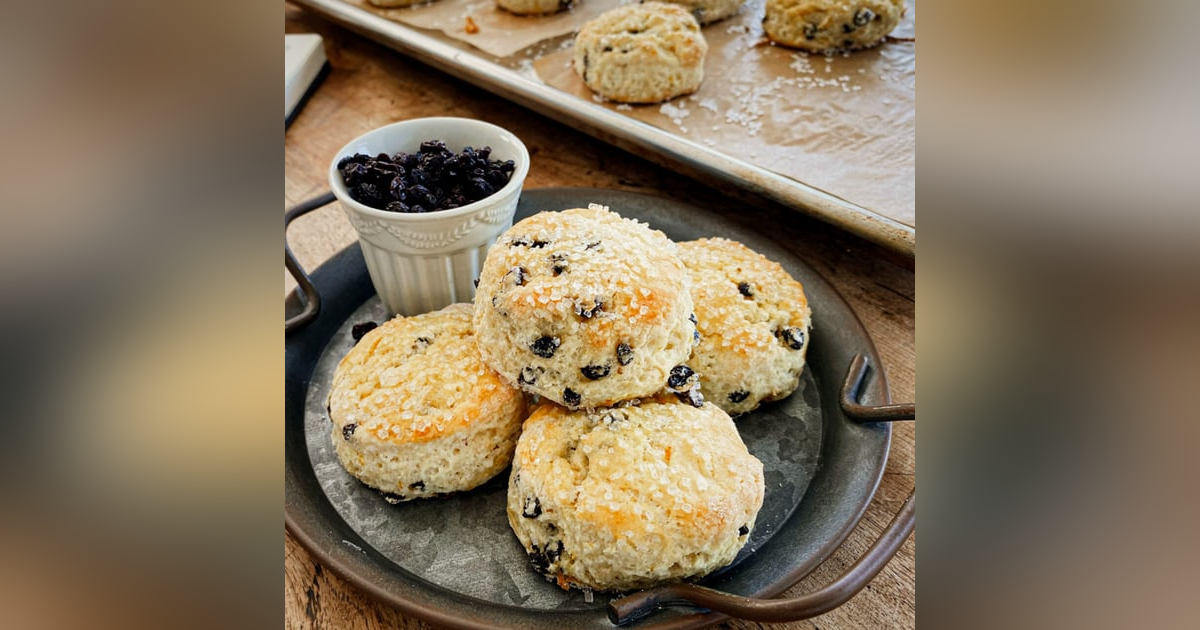 Gluten-free Orange Currant Scones Gluten-free Orange Currant Scones