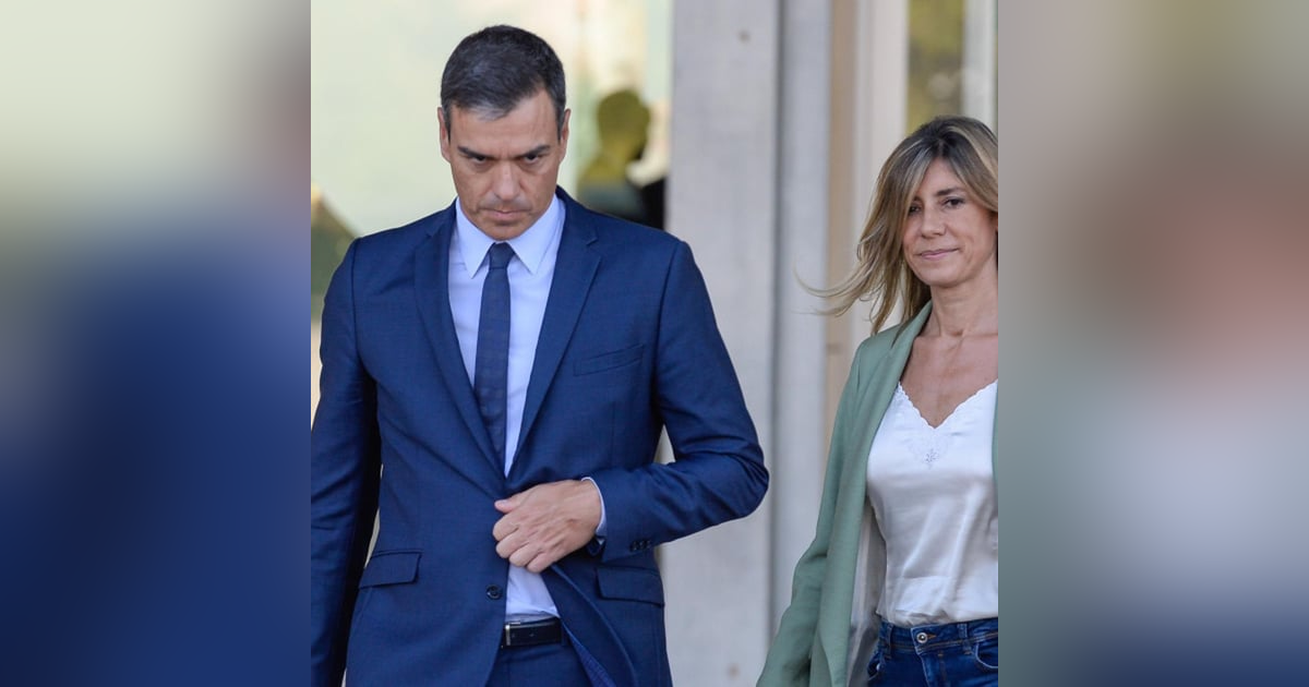 La República de los Tonnntos: Así eran las saunas y locales de prostitución del suegro de Sánchez La República de los Tonnntos: Así eran las saunas y locales de prostitución del suegro de Sánchez