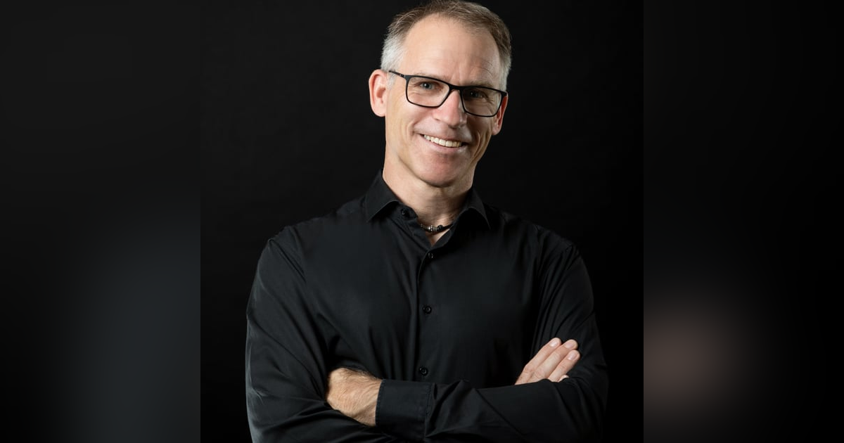 Human business in a digital age, with Prof. Dr. Thomas Juli Human business in a digital age, with Prof. Dr. Thomas Juli