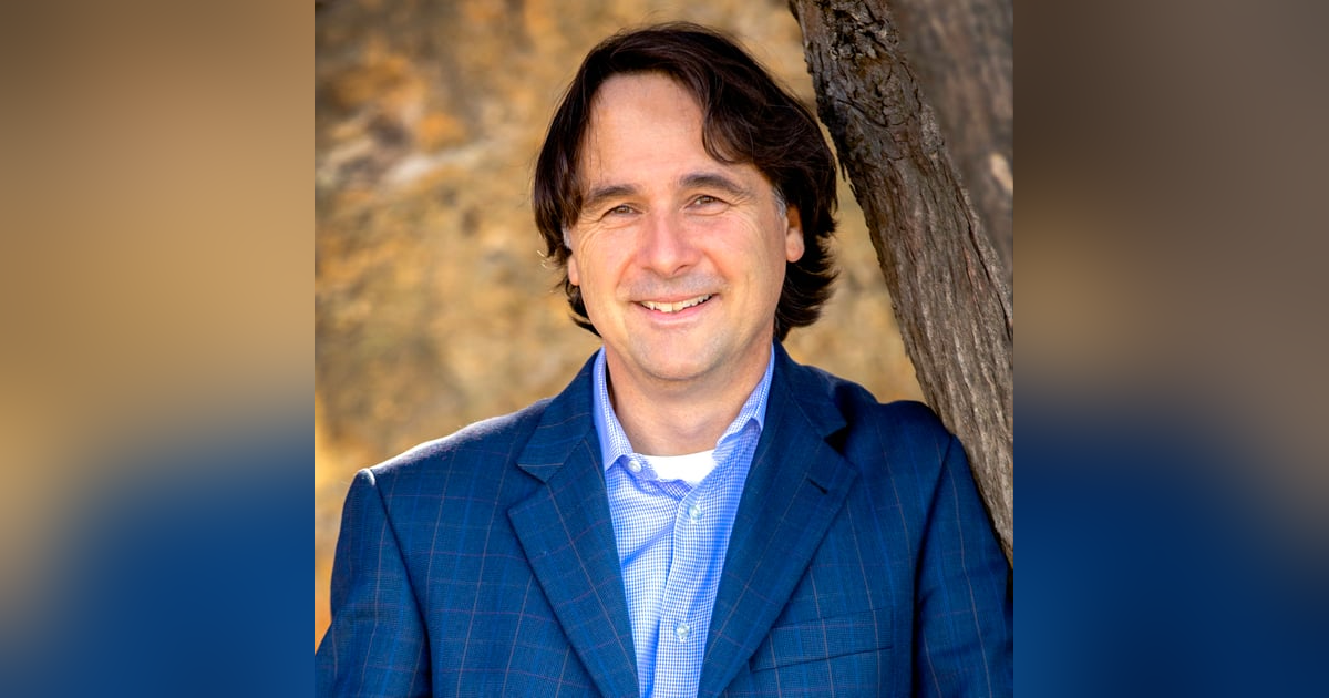 Elon Musk acquires Twitter. In conversation with Professor Ludwig Chincarini. Elon Musk acquires Twitter. In conversation with Professor Ludwig Chincarini.