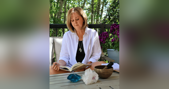 image for Connecting with Angels: Practical Techniques for Guidance and Support