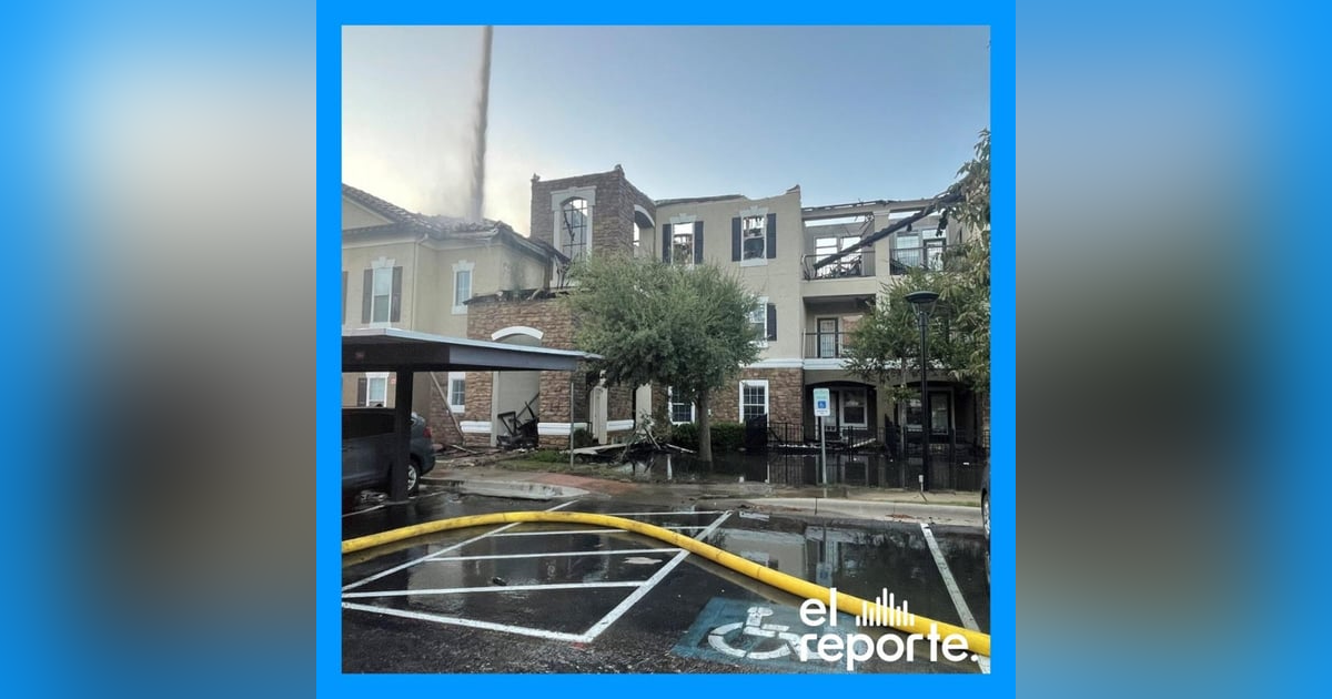 🌐 El incendio al norte de Austin, en #CedarPark, que destruyó un edificio de apartamentos, ha sido contenido al 100% 🌐 El incendio al norte de Austin, en #CedarPark, que destruyó un edificio de apartamentos, ha sido contenido al 100%