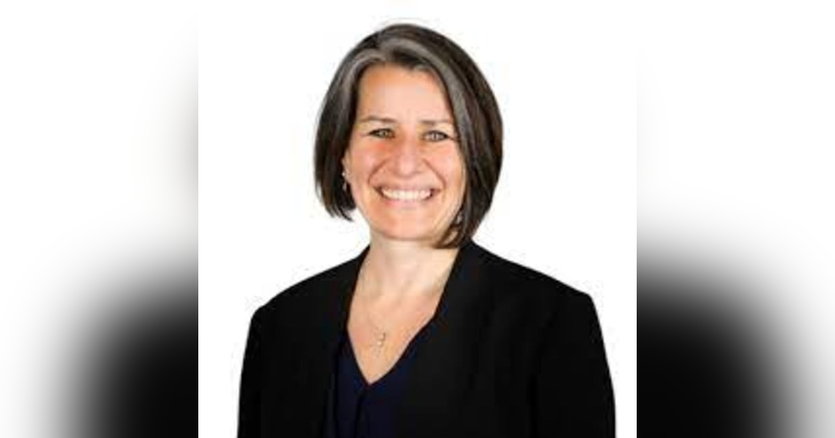 Tabetha Sheaver, who is COO and EOS implementor. Tabetha Sheaver, who is COO and EOS implementor.