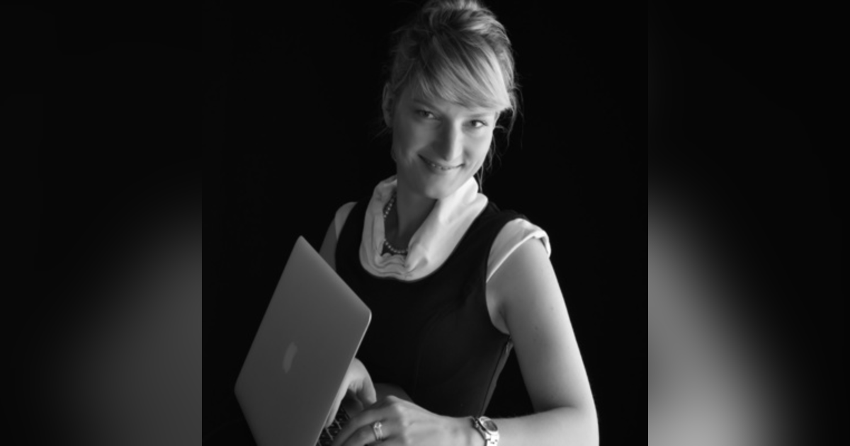 112 - Leaders Press with Alinka Rutkowska 112 - Leaders Press with Alinka Rutkowska