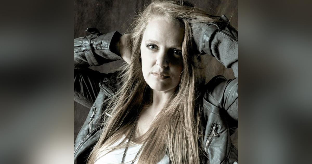Kari Smith - Singer, Songwriter, Musician Kari Smith - Singer, Songwriter, Musician