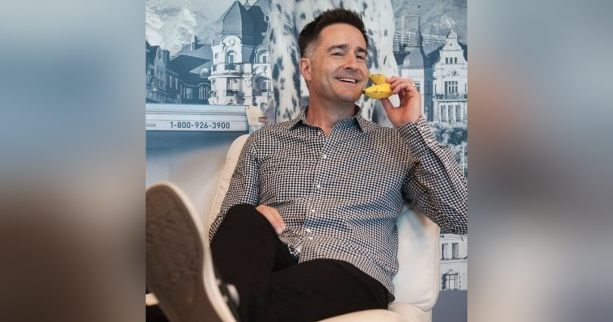 Brian Scudamore Founder 1800 GOT JUNK 200M, O2E Brands Brian Scudamore Founder 1800 GOT JUNK 200M, O2E Brands