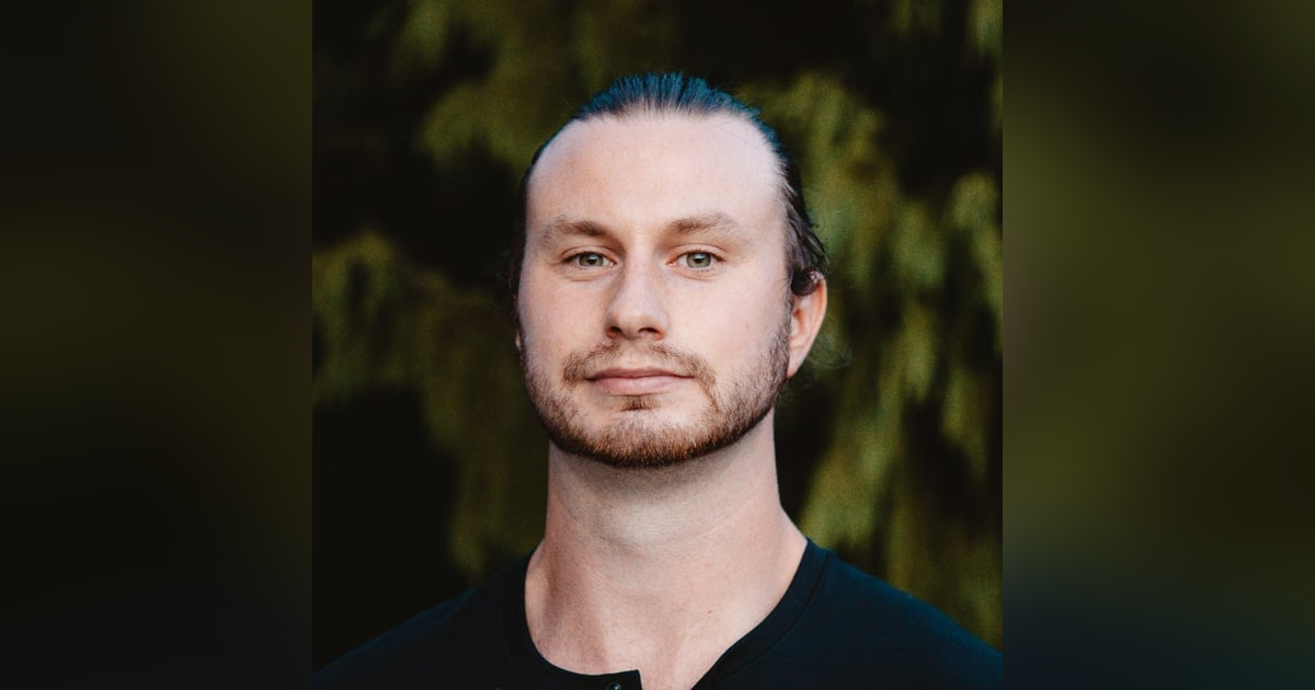 Reinventing Careers: Spencer Carpenter's Path from Music Promoter to Podcast Booking Agent Reinventing Careers: Spencer Carpenter's Path from Music Promoter to Podcast Booking Agent