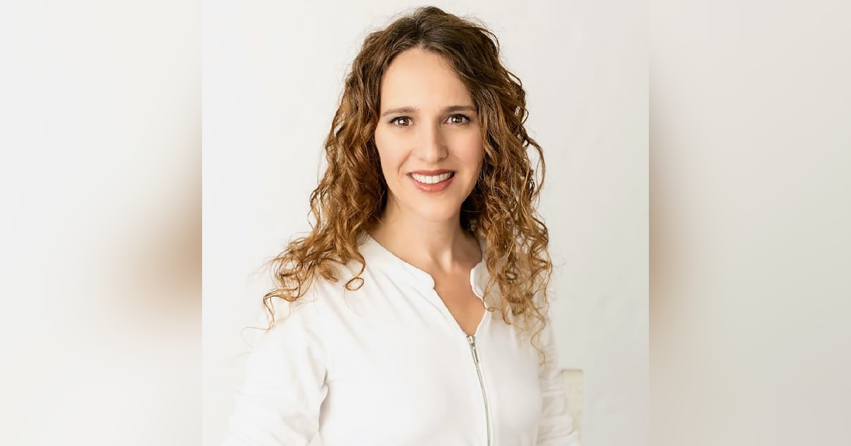 The Power of Gratitude and Authenticity: The Path to Healing with Christa Rose The Power of Gratitude and Authenticity: The Path to Healing with Christa Rose