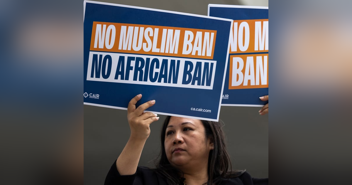 How Trump tried to build a lawsuit-proof travel ban How Trump tried to build a lawsuit-proof travel ban