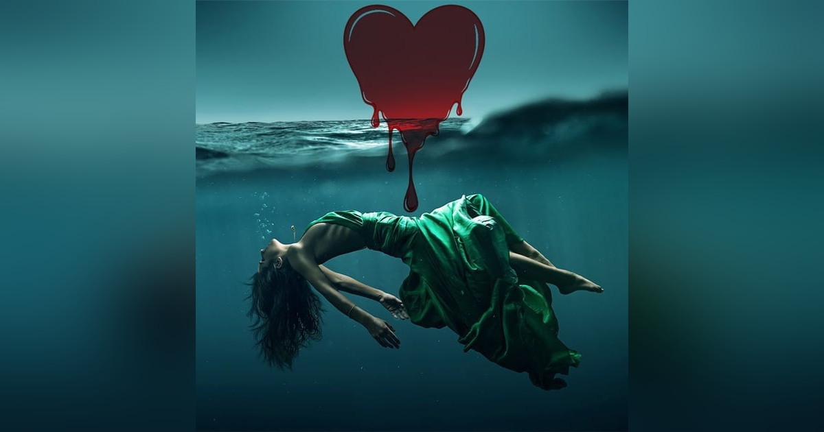 A Sunken Heart in Hino Bay - A Story of Drowning in Love A Sunken Heart in Hino Bay - A Story of Drowning in Love