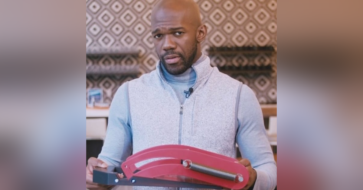 David Kamwana - Busting calves while embracing naïveté David Kamwana - Busting calves while embracing naïveté