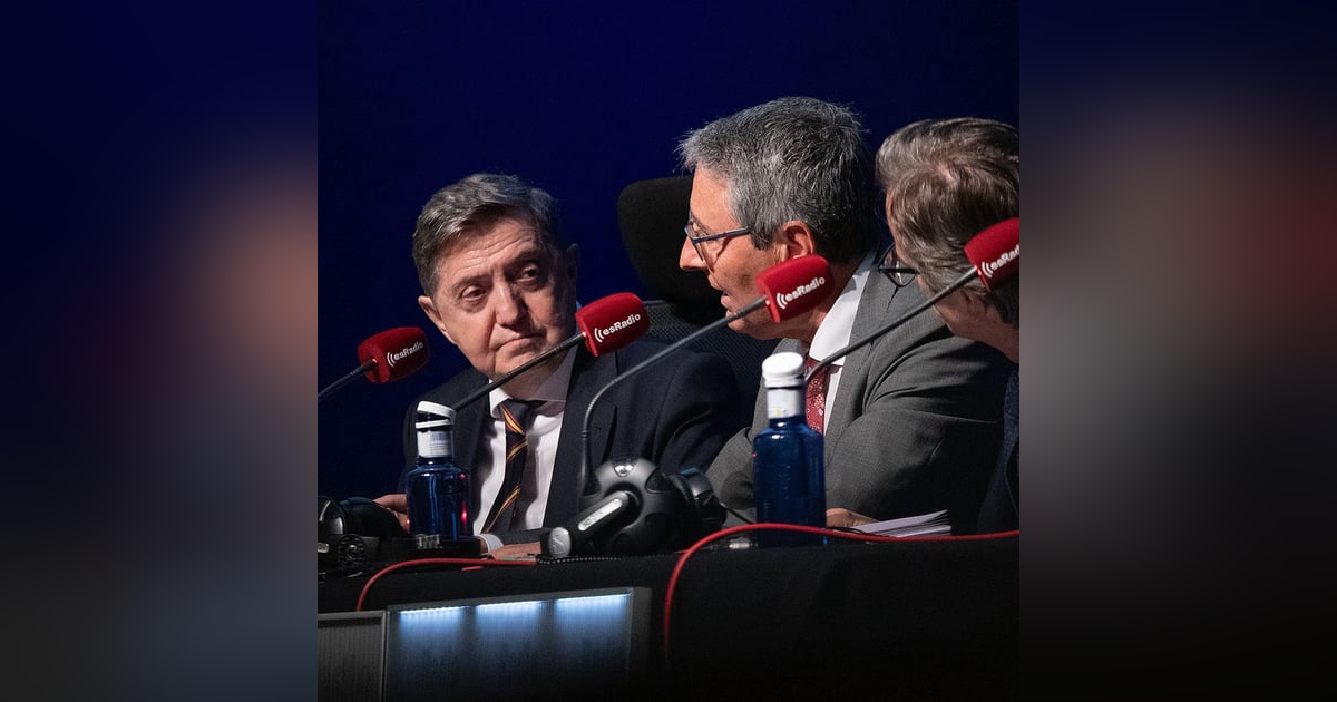 Jiménez Losantos entrevista a Francisco Salado, presidente de la Diputación de Málaga Jiménez Losantos entrevista a Francisco Salado, presidente de la Diputación de Málaga