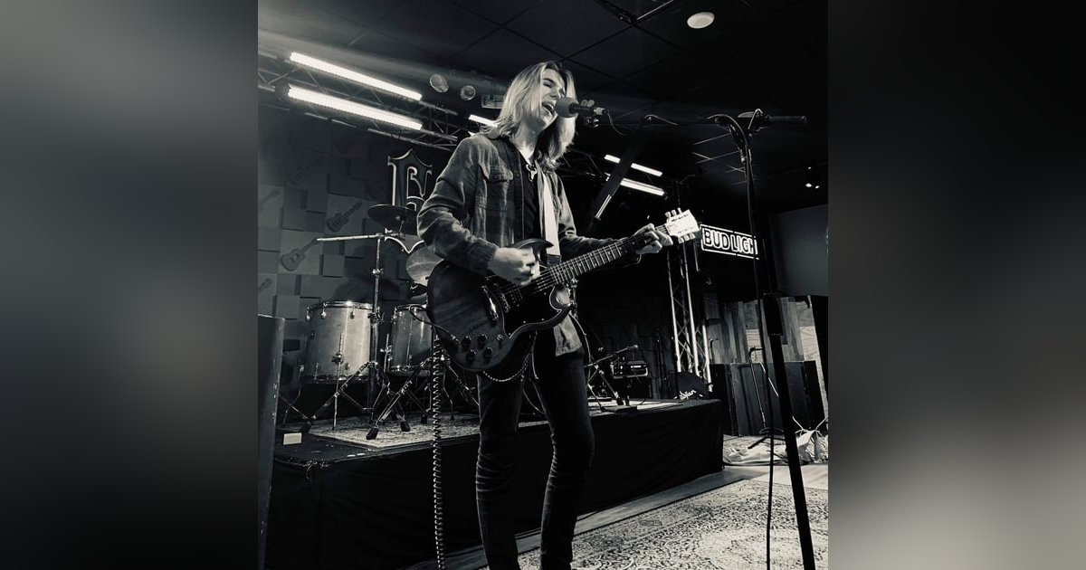 Garrett Wheeler live from "The Bird's Nest" Garrett Wheeler live from "The Bird's Nest"