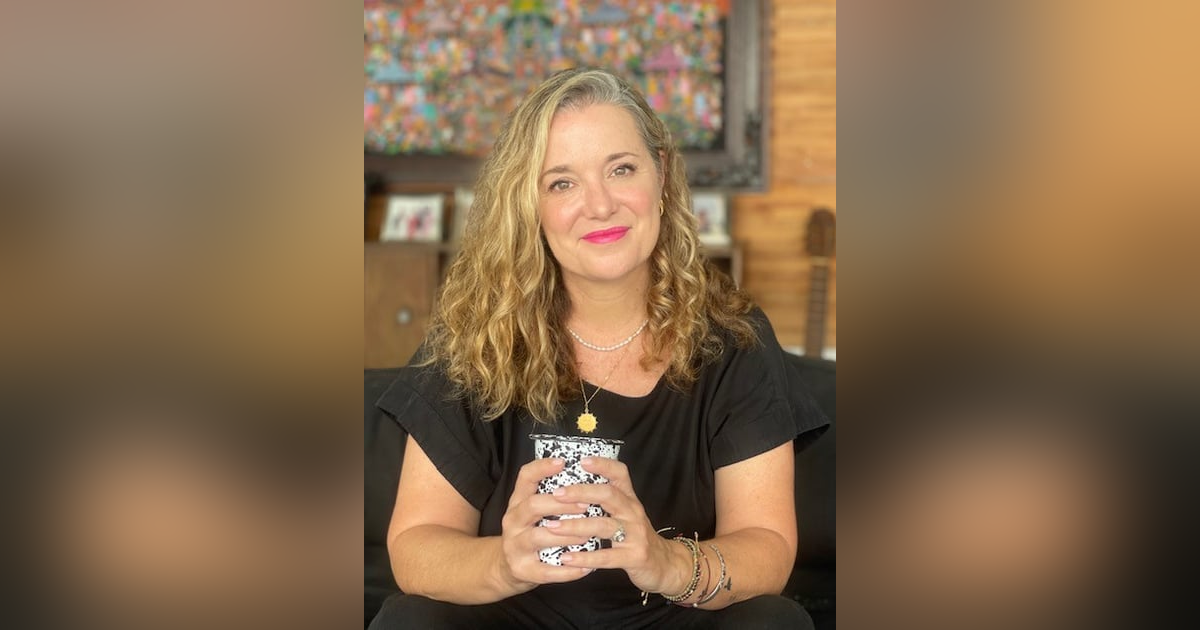 EP 161: GROWING AN ENAMELWARE EMPIRE WITH CARA BARDE EP 161: GROWING AN ENAMELWARE EMPIRE WITH CARA BARDE