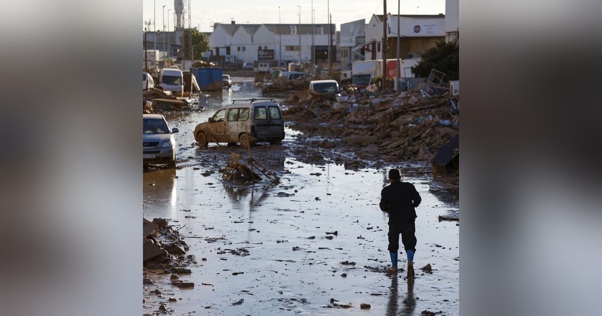 Reportajes en Es la Mañana: La cronología del desastre de la DANA Reportajes en Es la Mañana: La cronología del desastre de la DANA