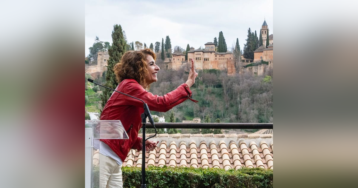 Las noticias de La Mañana: Sánchez arropa a Montero como nueva líder del PSOE en Andalucía Las noticias de La Mañana: Sánchez arropa a Montero como nueva líder del PSOE en Andalucía