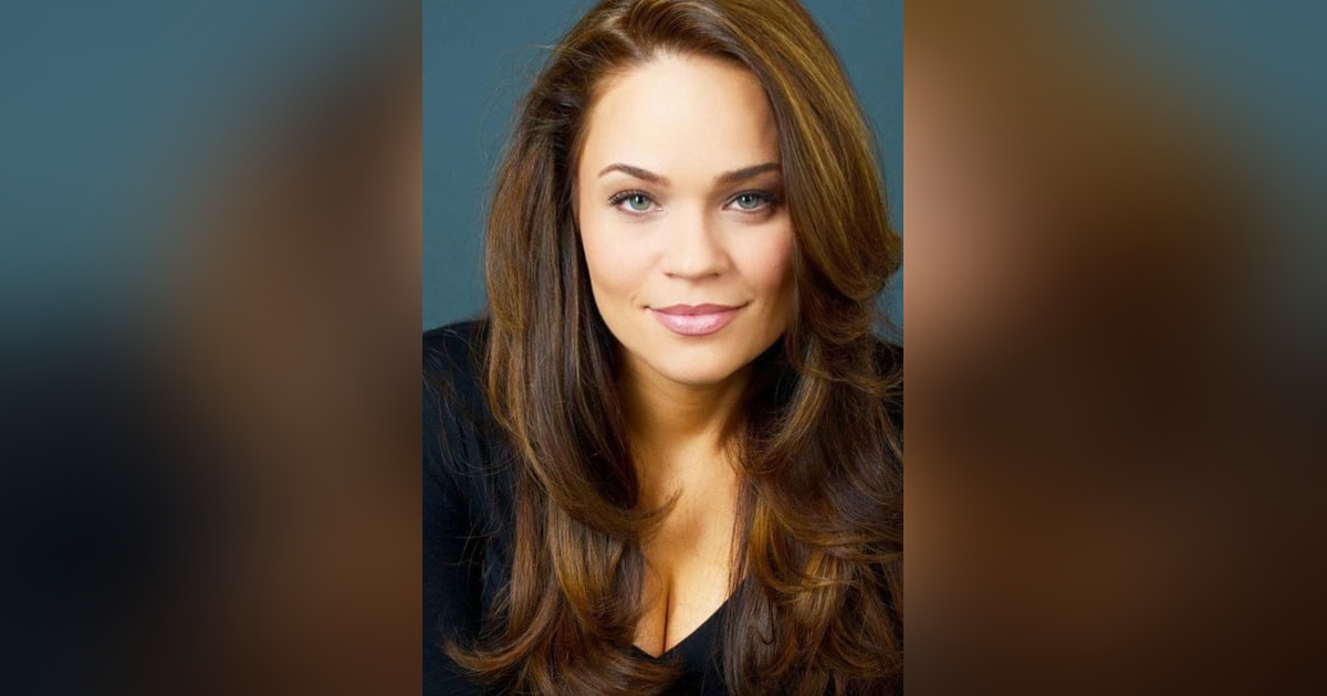 Interview with Author and Dog Mom Randi Moxi Interview with Author and Dog Mom Randi Moxi