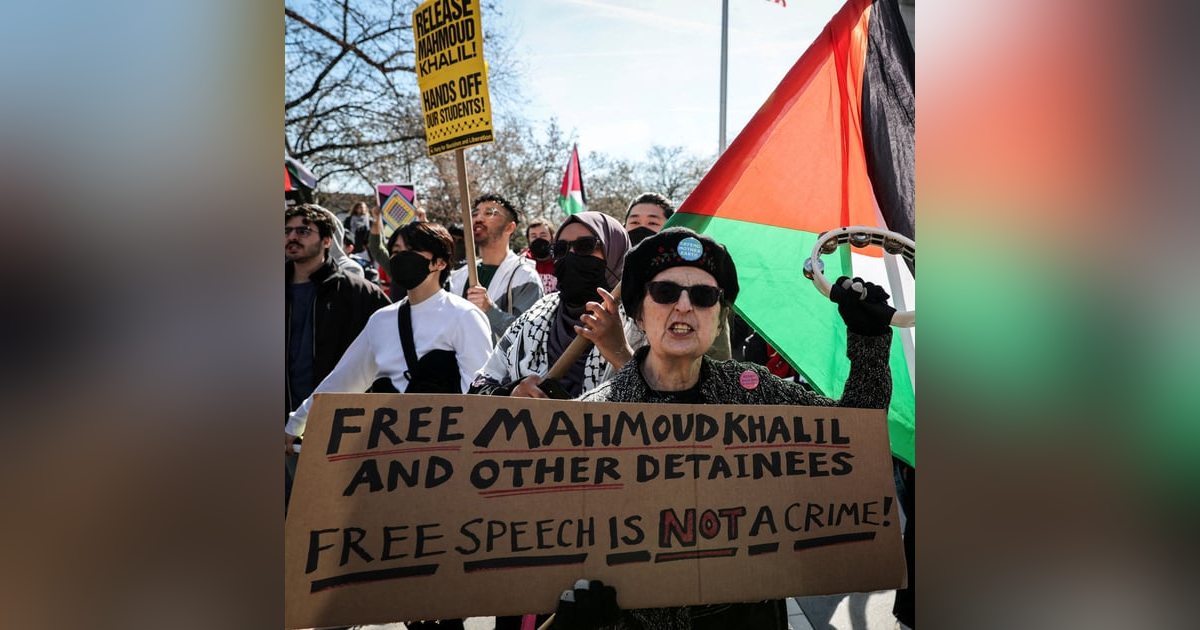 Know your rights: Protesting and traveling in the U.S. as a noncitizen Know your rights: Protesting and traveling in the U.S. as a noncitizen