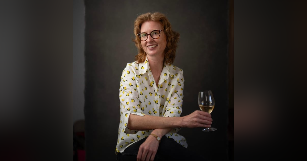 Jennifer Simonson Wine And Book Pairing Interview Jennifer Simonson Wine And Book Pairing Interview