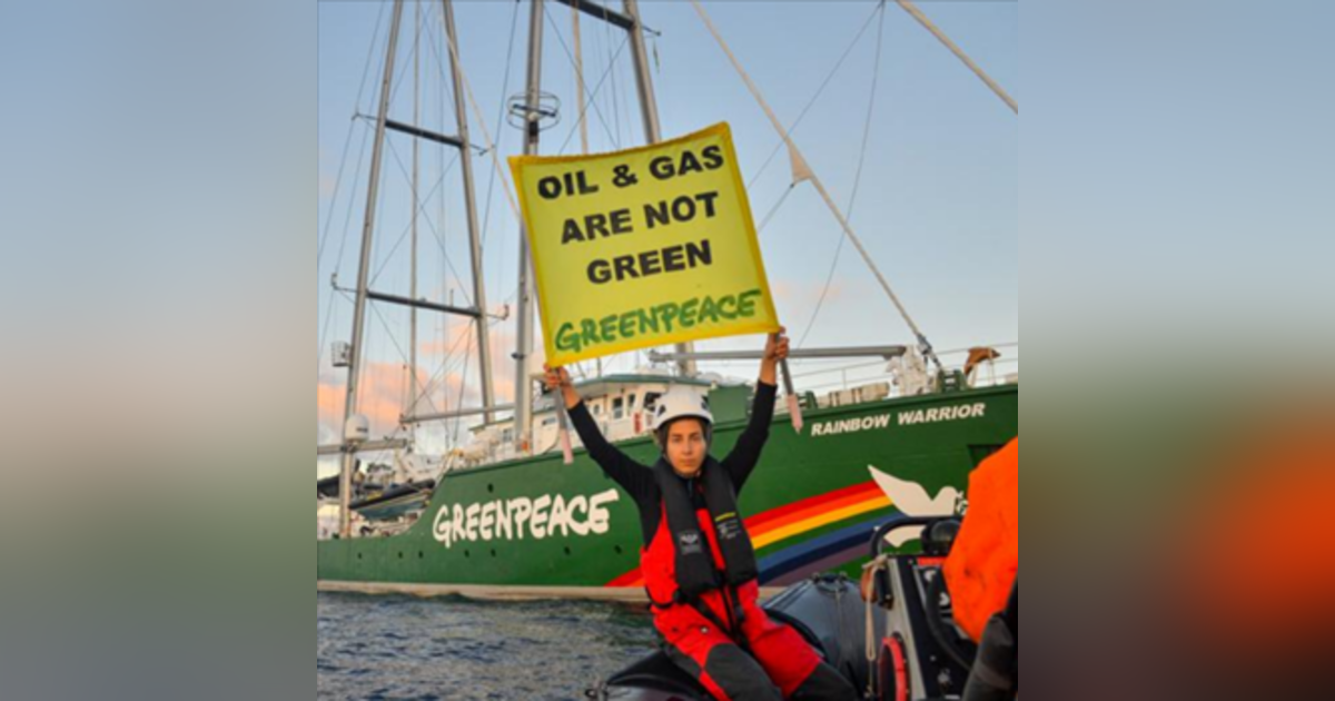 Greenpeace: A Movement at a Crossroads Greenpeace: A Movement at a Crossroads