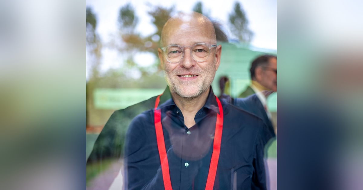 Harald Neidhardt is Marc Buckley's latest guest. Harald Neidhardt is Marc Buckley's latest guest.