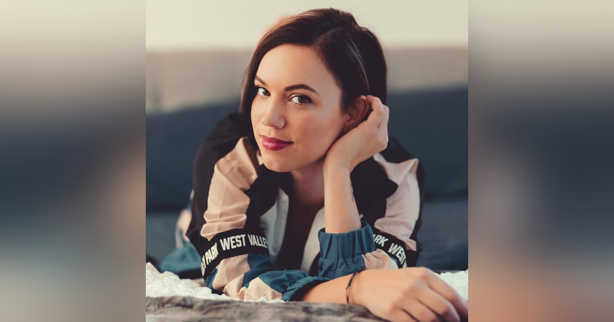 Alt-Pop Singer Songwriter X.Ari Alt-Pop Singer Songwriter X.Ari