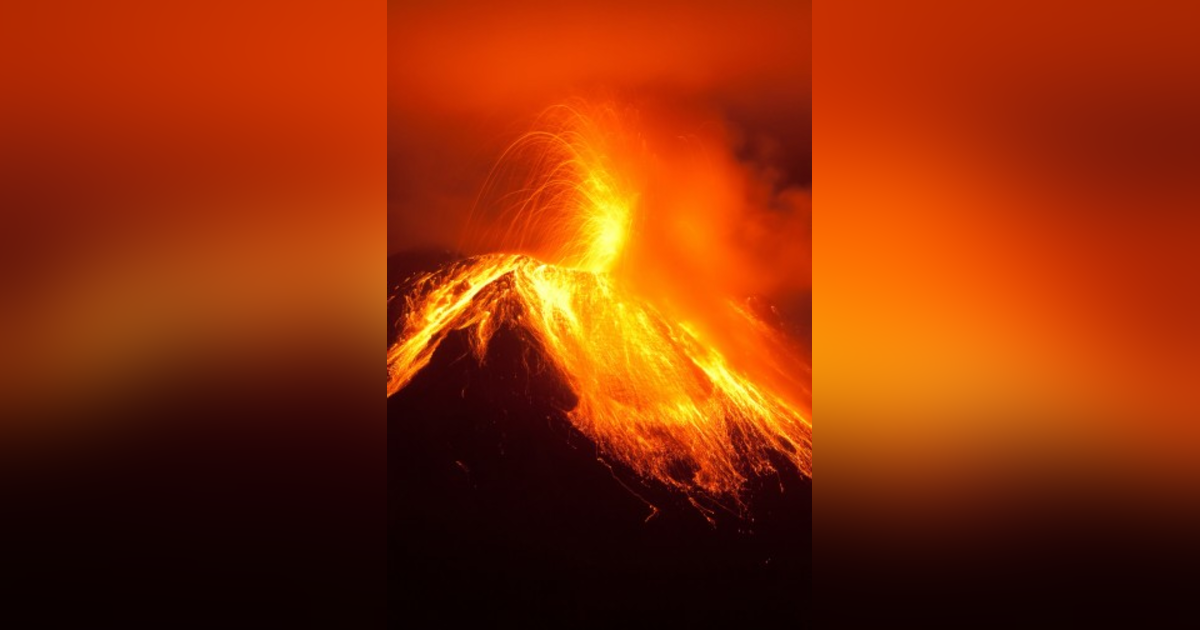 The Terror of the Lord: God Speaks to the People from a Fiery and Dark Mountain #56 Reading Deuteronomy 5. The Terror of the Lord: God Speaks to the People from a Fiery and Dark Mountain #56 Reading Deuteronomy 5.