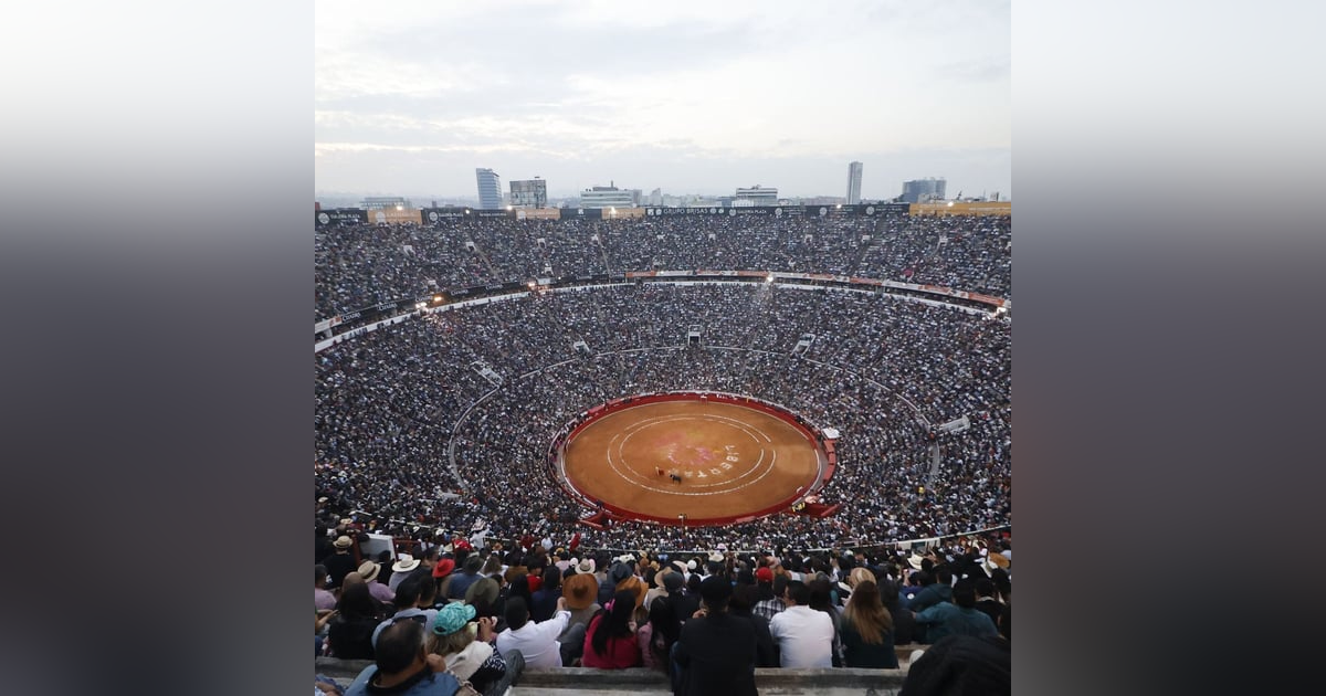 Las Noticias de La Mañana: Ciudad de México prohíbe las corridas de toro sin sangre Las Noticias de La Mañana: Ciudad de México prohíbe las corridas de toro sin sangre