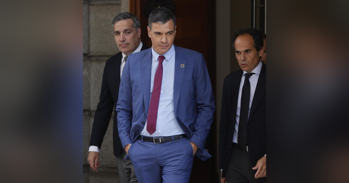 Las Noticias de La Mañana: Sánchez vuelve a huir del Congreso para no explicar el gasto en Defensa Las Noticias de La Mañana: Sánchez vuelve a huir del Congreso para no explicar el gasto en Defensa