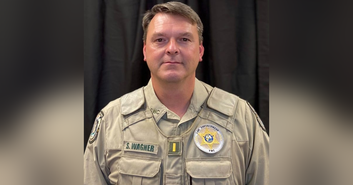 Lt. Seth Wagner w/ FWC Breaks Down Florida Senate Bill 606 - Boating Safety - Episode #92 Lt. Seth Wagner w/ FWC Breaks Down Florida Senate Bill 606 - Boating Safety - Episode #92