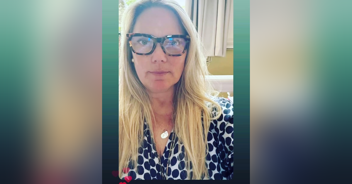 Glass Ceilings and Glass Art: Inside 22KATKRAFTS with Kristen Larkin Glass Ceilings and Glass Art: Inside 22KATKRAFTS with Kristen Larkin