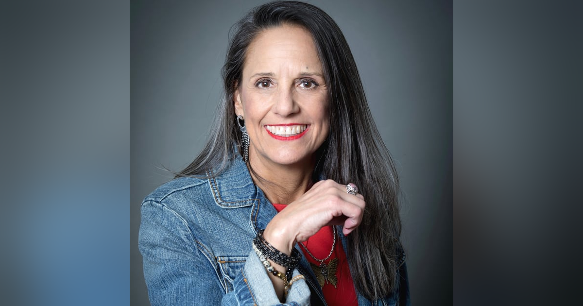 Susan Lataille and Dominique Pacheco:How Money Works Susan Lataille and Dominique Pacheco:How Money Works