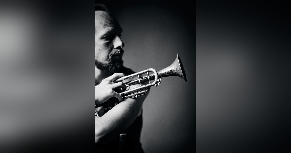 Balancing Power and Vulnerability  As a Performing Artist w/ Johannes Stange Balancing Power and Vulnerability  As a Performing Artist w/ Johannes Stange