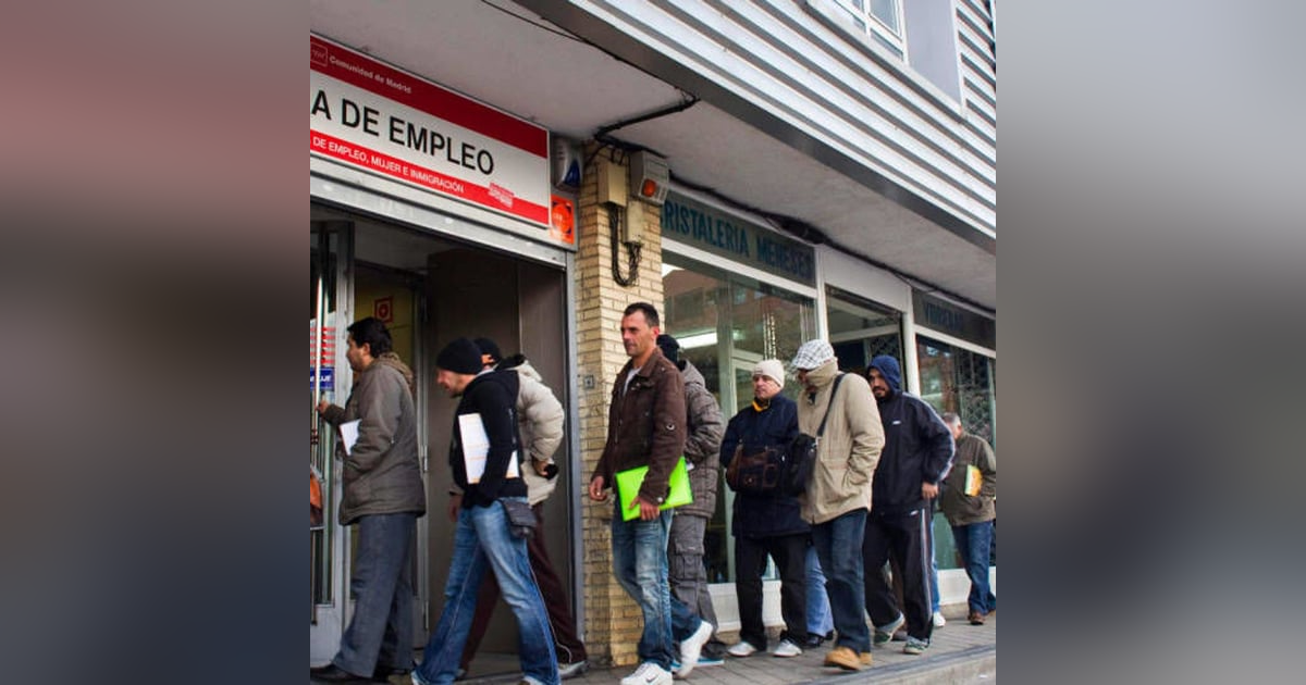 El análisis de Domingo Soriano: El paro baja, pero la Seguridad Social pierde más de 30.000 afiliados El análisis de Domingo Soriano: El paro baja, pero la Seguridad Social pierde más de 30.000 afiliados