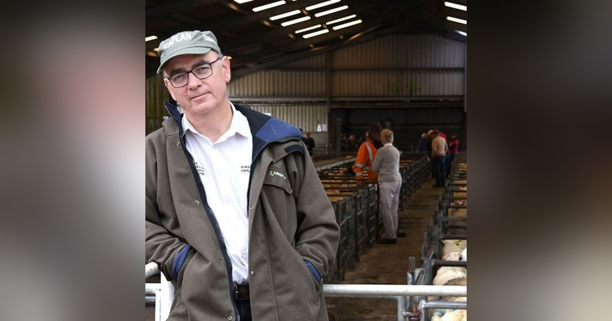 Drive In complete service at Llandovery Livestock Market 23/05/21 Drive In complete service at Llandovery Livestock Market 23/05/21