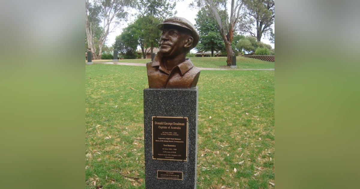 Don Bradman’s Sixth Wedding Anniversary: A Day of Double Delight for Cricket and Love Don Bradman’s Sixth Wedding Anniversary: A Day of Double Delight for Cricket and Love