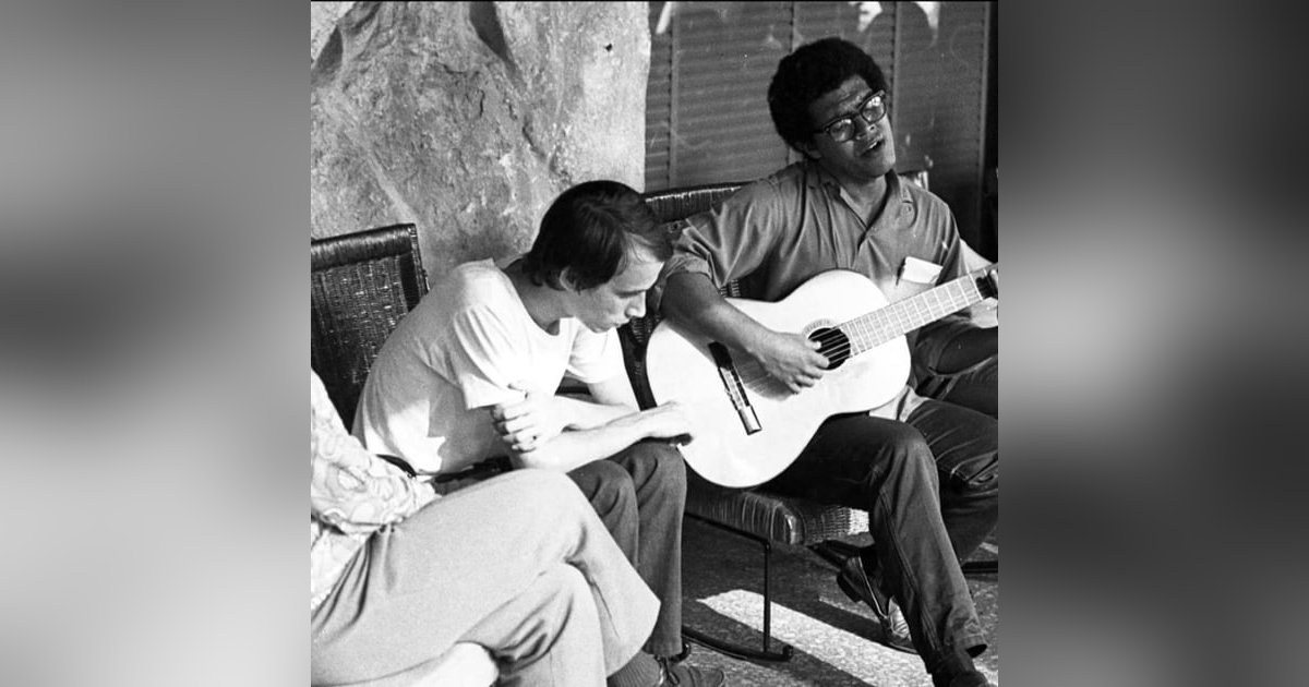 La República de los Tonnntos: El cantante Silvio Rodríguez iría a la guerra si Trump toma el control de Cuba La República de los Tonnntos: El cantante Silvio Rodríguez iría a la guerra si Trump toma el control de Cuba