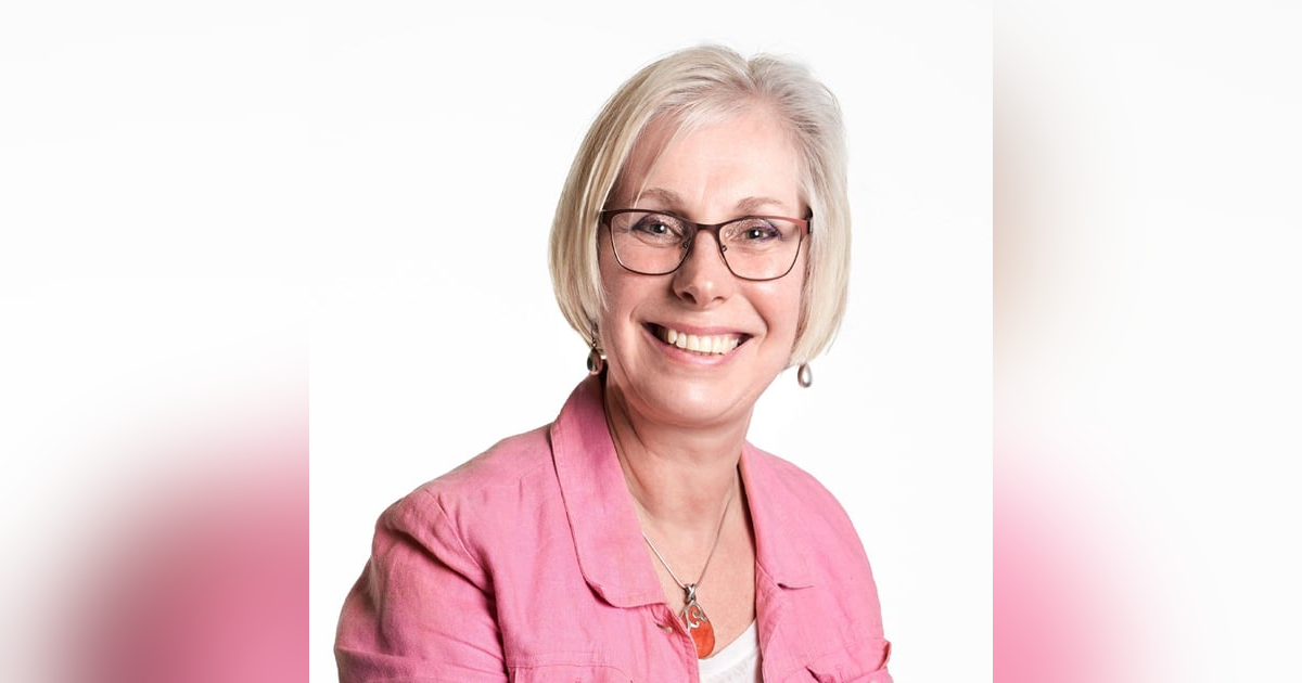 Embracing Change- Cath Lloyd's Insights on Overcoming Life's Challenges Embracing Change- Cath Lloyd's Insights on Overcoming Life's Challenges