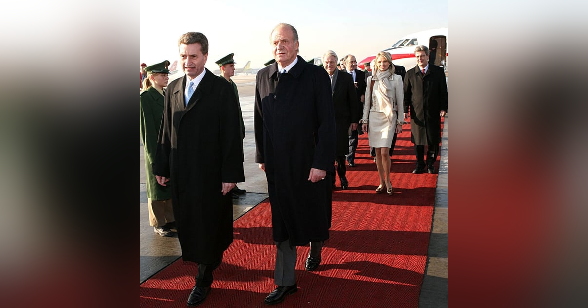 Crónica Rosa: Verdades y mentiras de la demanda de Juan Carlos I a Corinna Larssen Crónica Rosa: Verdades y mentiras de la demanda de Juan Carlos I a Corinna Larssen