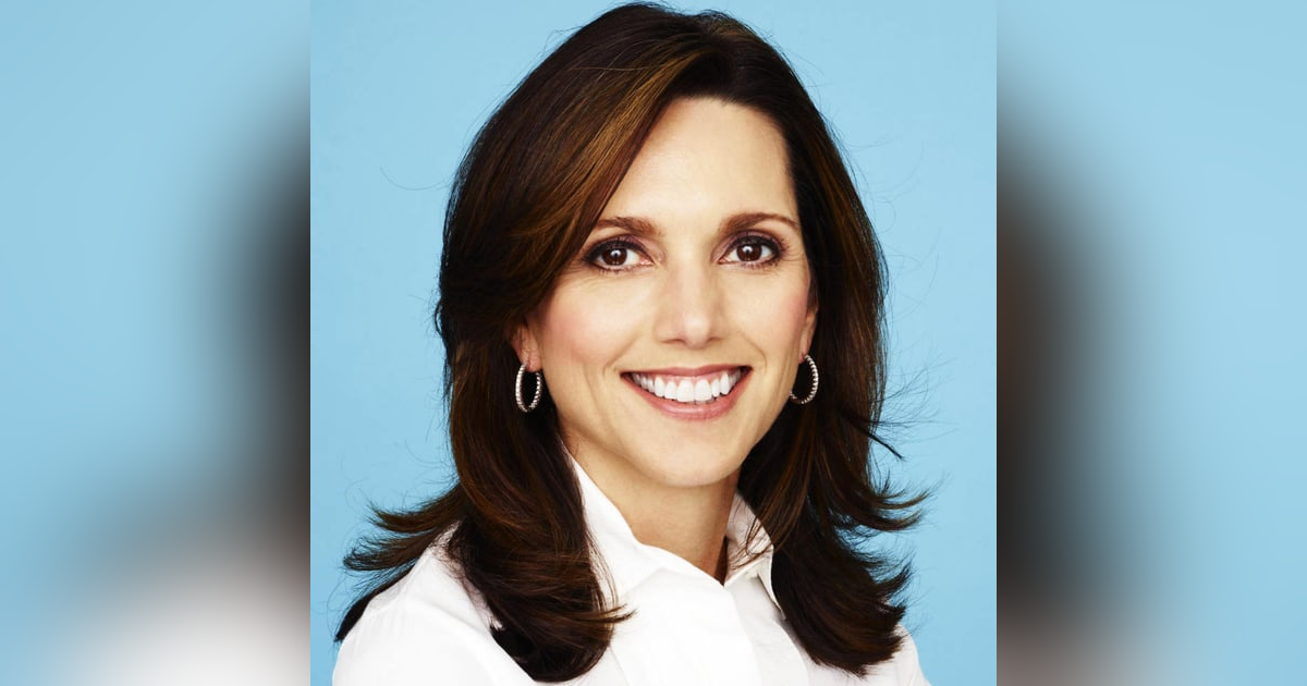 107: Beth Comstock, part 1: Inside the Fortune 5 C-Suite 107: Beth Comstock, part 1: Inside the Fortune 5 C-Suite