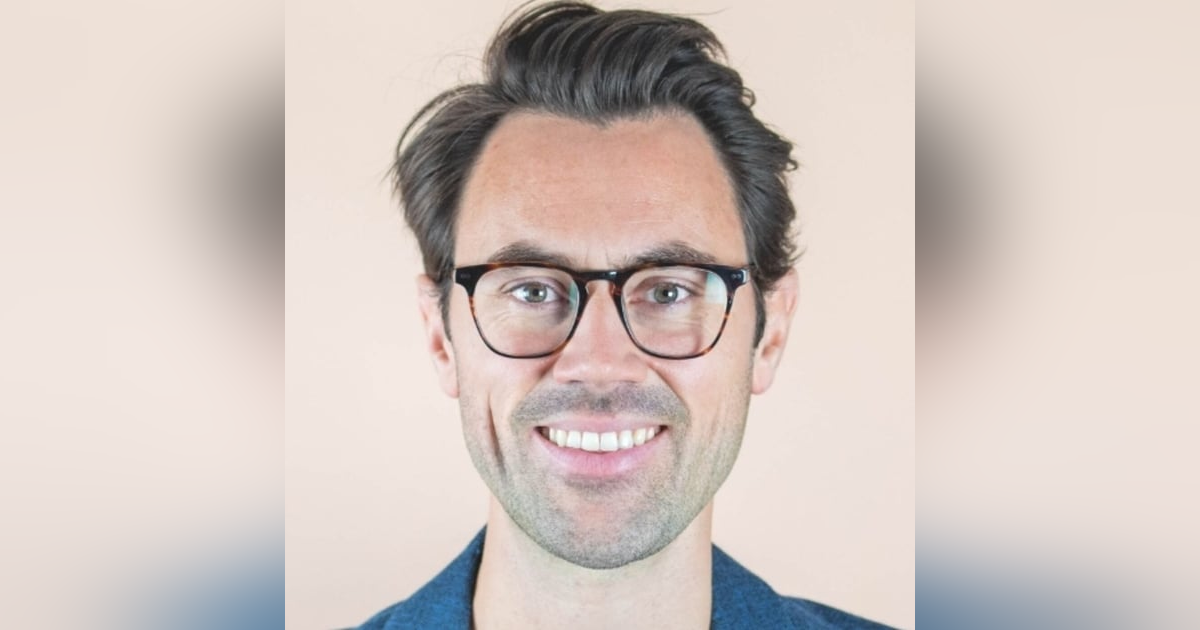 Mastering Upselling in Hospitality & Creating Unforgettable Guest Experiences - Erik Tengen, Oaky Mastering Upselling in Hospitality & Creating Unforgettable Guest Experiences - Erik Tengen, Oaky