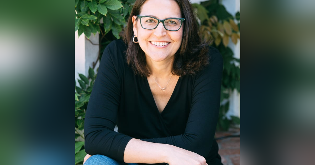 Julie Clark - Author 'The Lies I Tell' Julie Clark - Author 'The Lies I Tell'