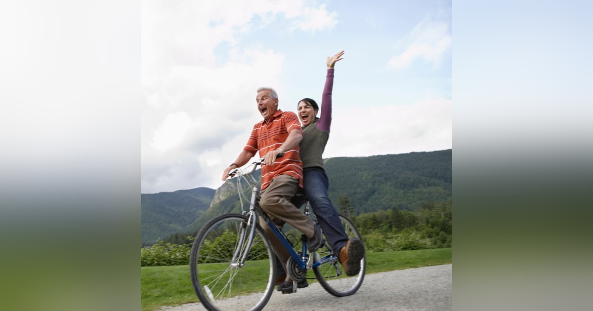 Embracing Your Middle Age 'Power Years': A Conversation With Sara Smeaton Embracing Your Middle Age 'Power Years': A Conversation With Sara Smeaton