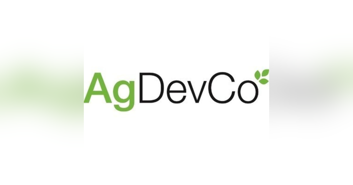 AgDevCo and the Smallholder Development Unit with Sandi Roberts AgDevCo and the Smallholder Development Unit with Sandi Roberts