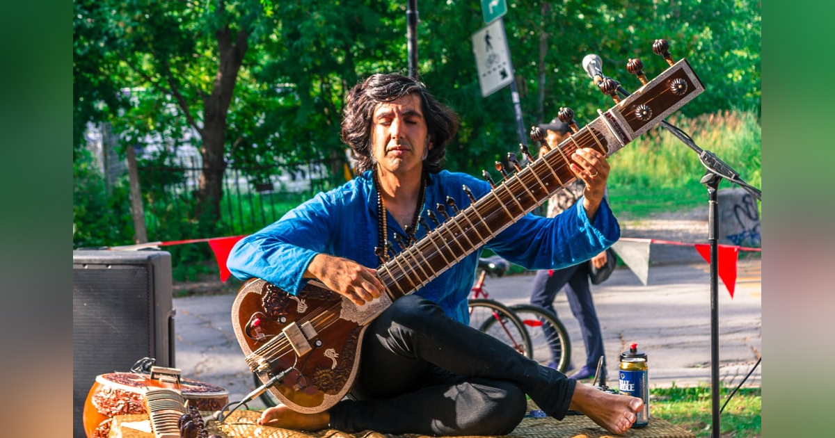 Rishi Dhir - Elephant Stone Rishi Dhir - Elephant Stone