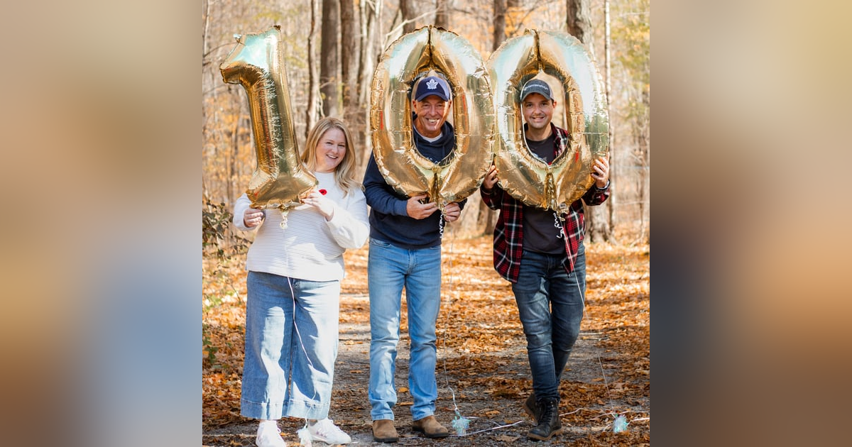 THE LIVE SHOW - Powered by Thistle Theatre! (Ep. 100) THE LIVE SHOW - Powered by Thistle Theatre! (Ep. 100)