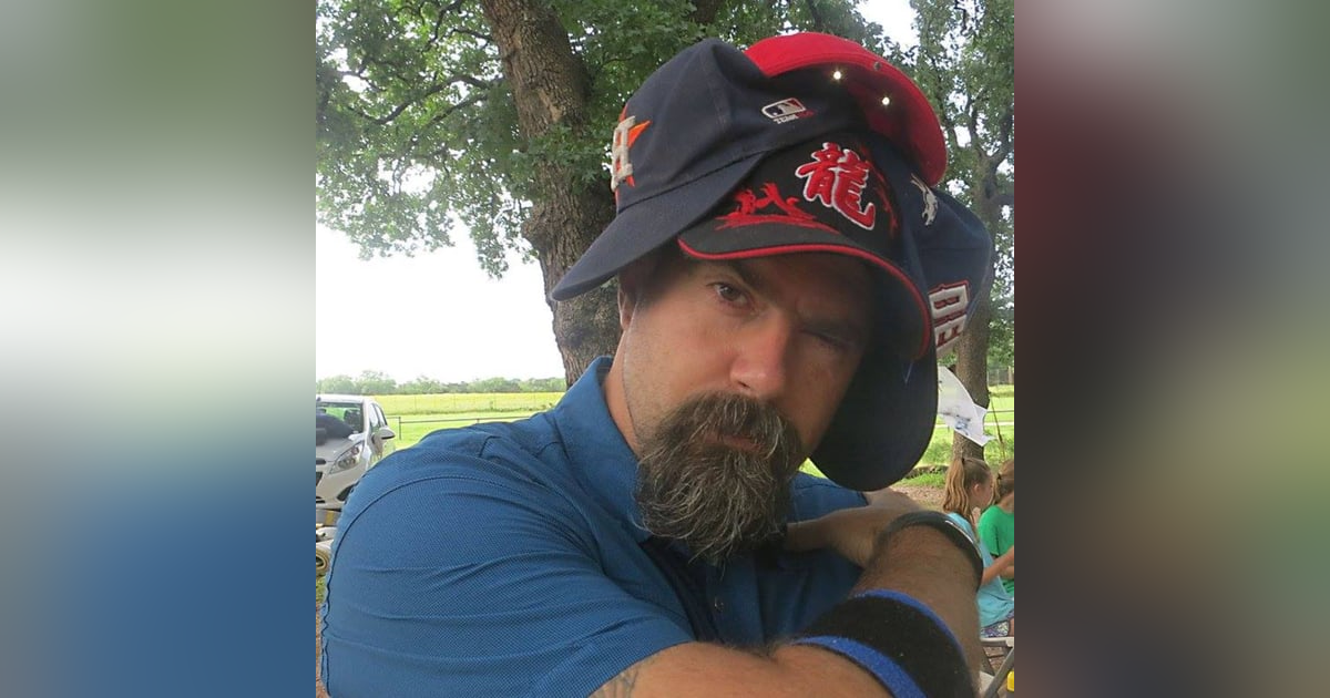 #160 How to Steal Someone's Stage - Aaron Huey #160 How to Steal Someone's Stage - Aaron Huey