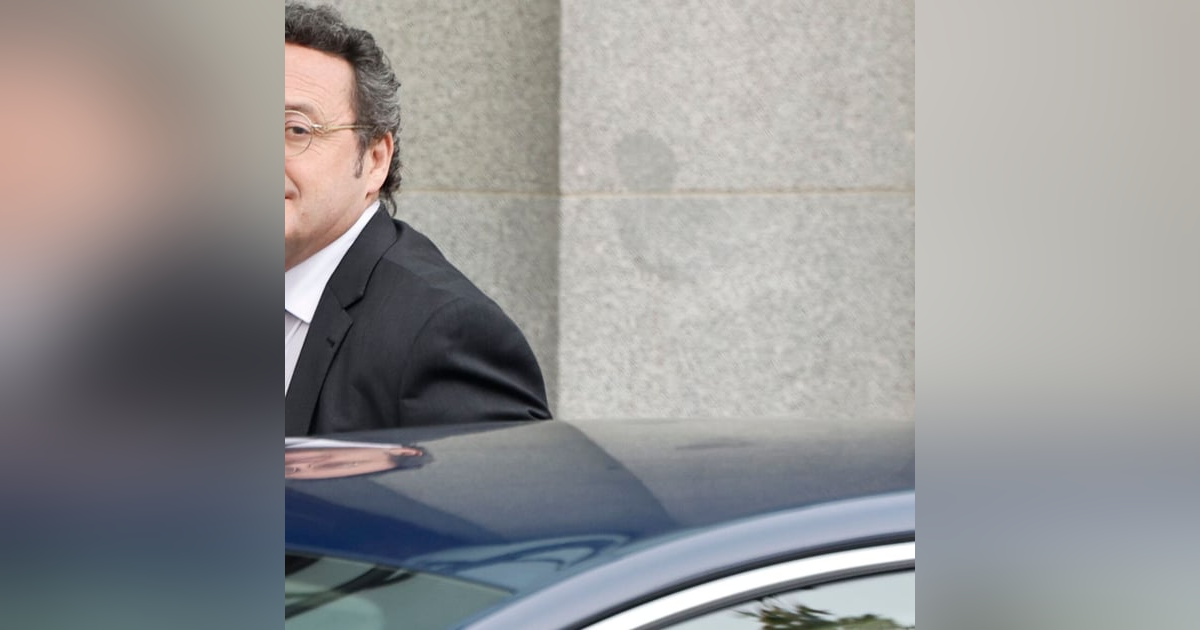 Editorial Luis Herrero: El decano del ICAM denuncia la "gravedad" de la filtración sobre el novio de Ayuso Editorial Luis Herrero: El decano del ICAM denuncia la "gravedad" de la filtración sobre el novio de Ayuso